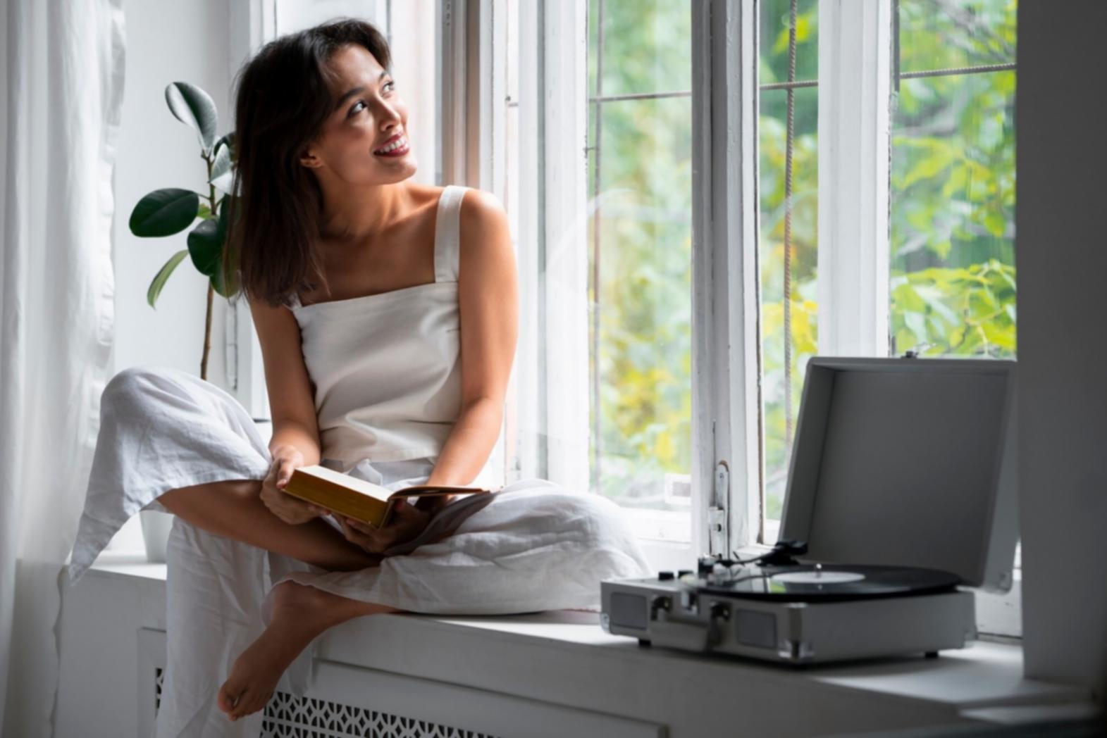 Aula di formazione con lavoro di gruppo su analisi finanziarie